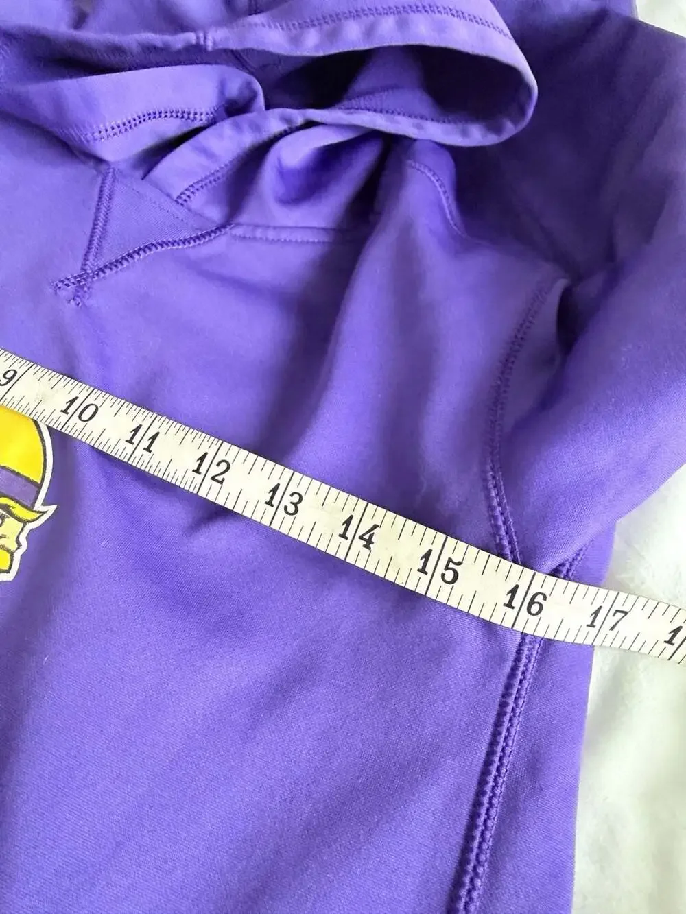 Nike Minnesota Vikings NFL Dri-FIT Pullover Hoodie Purple youth xl